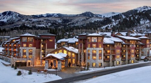 SUNRISE LODGE at CANYONS: SKI IN/OUT.SPRING BREAK.MAR 6-13. 3BED/3BA SLEEPS 8-10