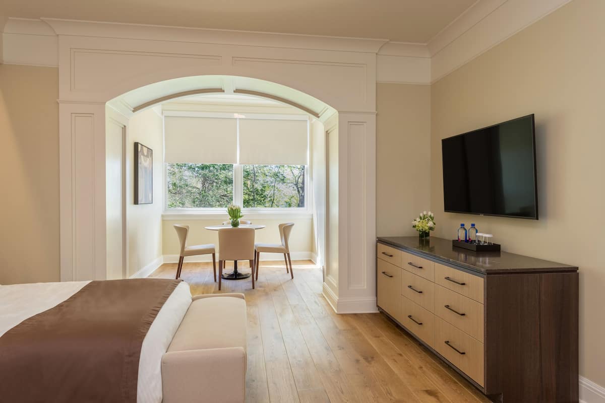 Superior-Zimmer, 2 Queen-Betten | Allergikerbettwaren, Zimmersafe, schallisolierte Zimmer