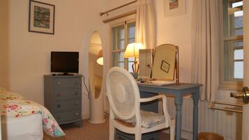 Family House, Private Bathroom | 3 bedrooms