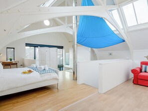 3 dormitorios, wifi gratis, ropa de cama