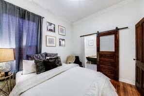 2 bedrooms, WiFi, bed sheets