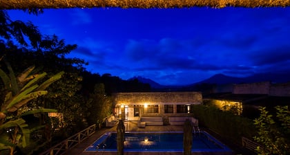 Tiloreza Volcanoes Ecolodge