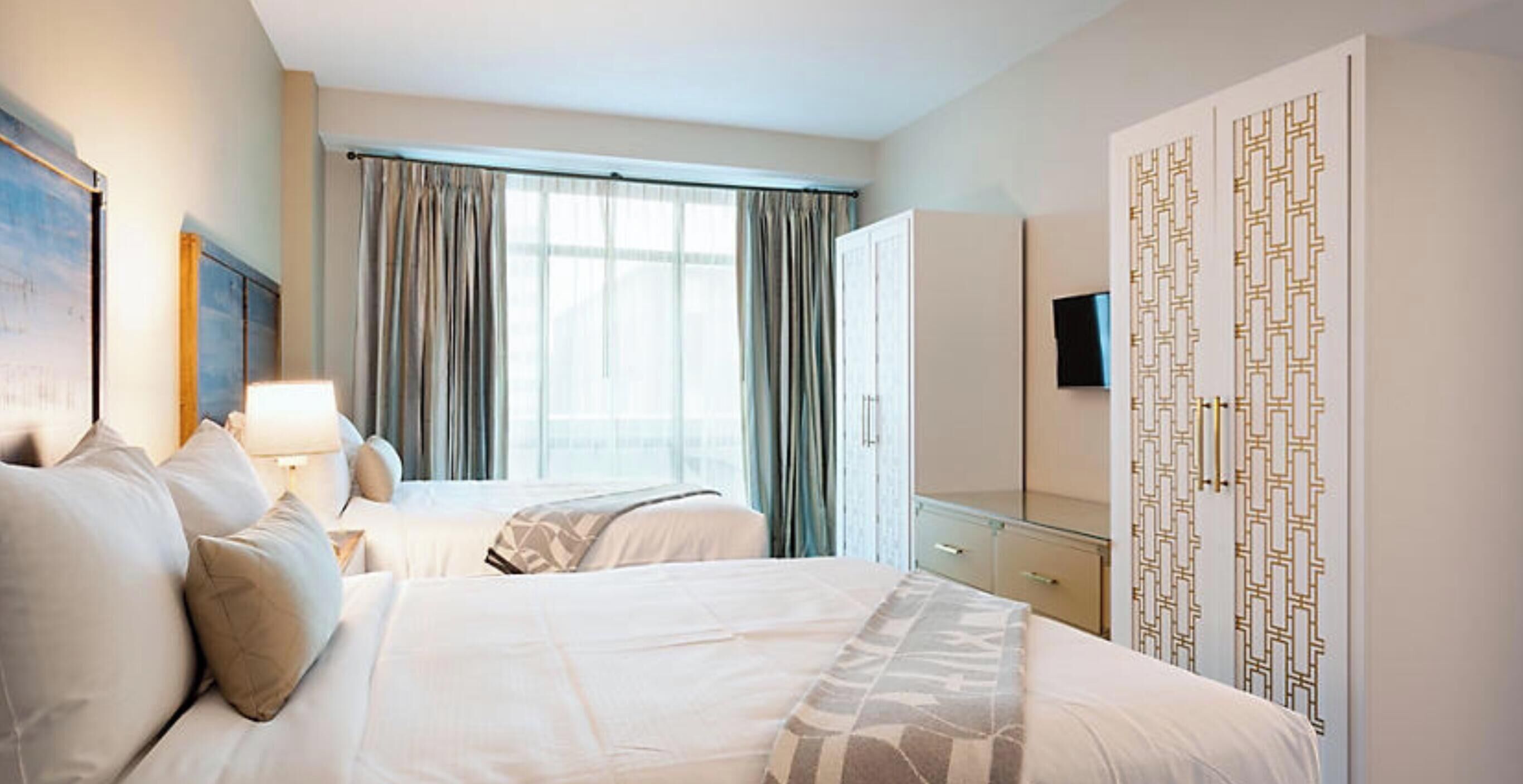 3 bedrooms, in-room safe, iron/ironing board, WiFi