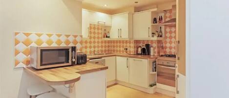 Microwave, oven, stovetop, dishwasher