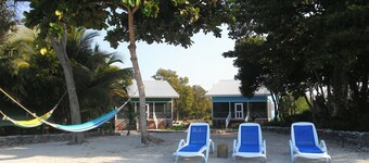 The Dolphin House - A Serenity Beach Cottage