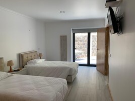 Standard Twin Room | Room amenity