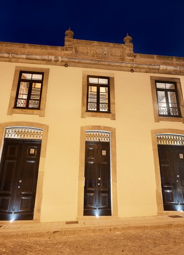 National Theater Houses 20