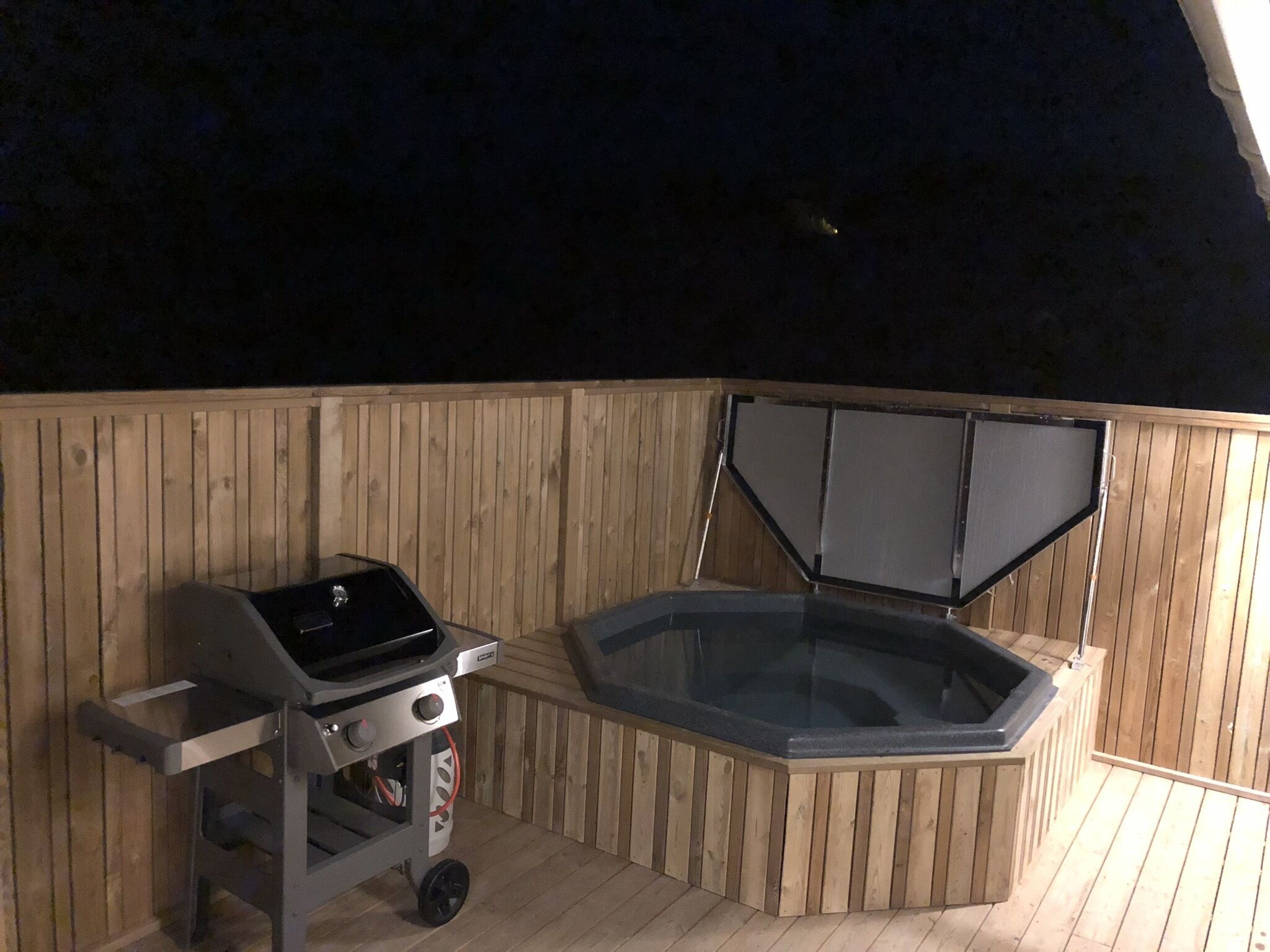 室外 SPA 浴池