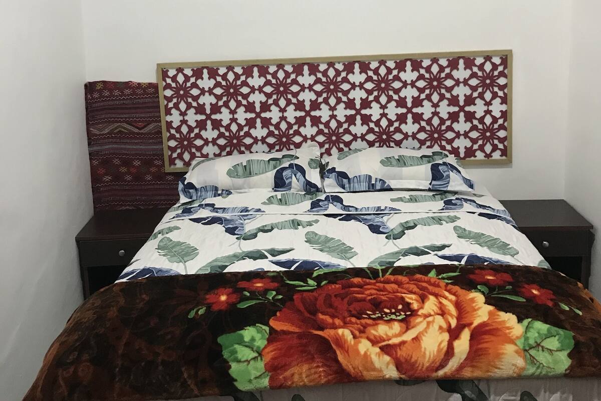 Double Room | Desk, laptop workspace, iron/ironing board, free WiFi