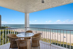 Property grounds - Beachfront Beautiful Oasis (Marco Island)