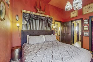 2 bedrooms, iron/ironing board, Internet, bed sheets