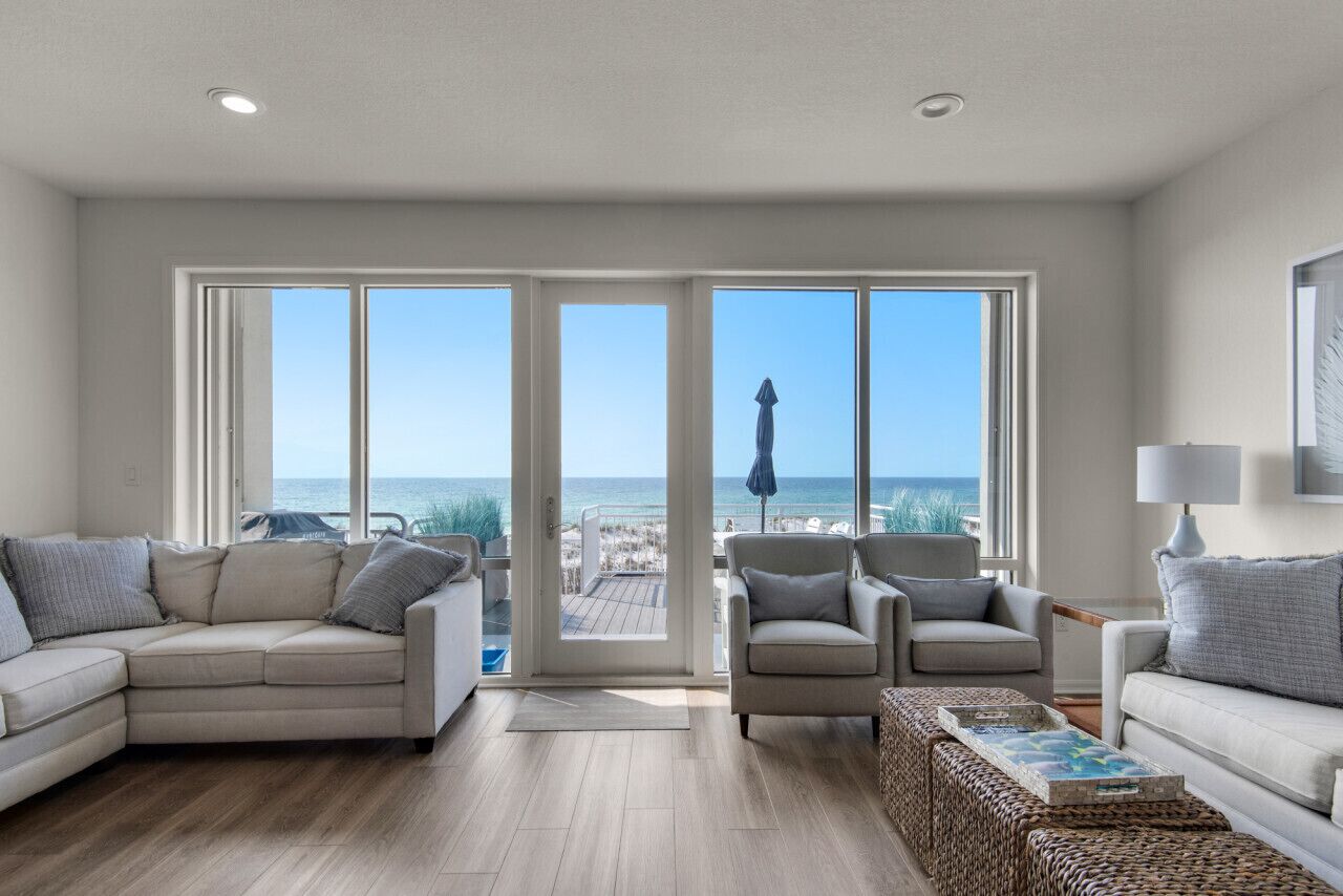 Smart TV, video games, video library, stereo