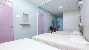Free WiFi, bed sheets