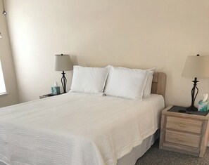 3 chambres, fer et planche Ă repasser, Wi-Fi, draps fournis