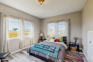 4 chambres, fer et planche à repasser, Wi-Fi, draps fournis
