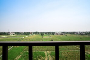 Property grounds - Skyview Setiabudi Premium (Medan)