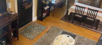 4Bed / 3Bath GREYSTONE COTTAGE