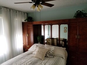 4 habitaciones, cuna de viaje y wifi 