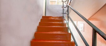 SPOT ON 89788 Musafir Transit Hotel