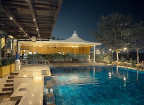 Food and drink - Gift City Club – a member of Radisson Individuals (Gandhinagar)