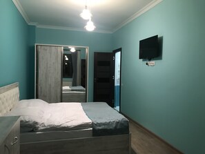 3 bedrooms, WiFi, bed sheets
