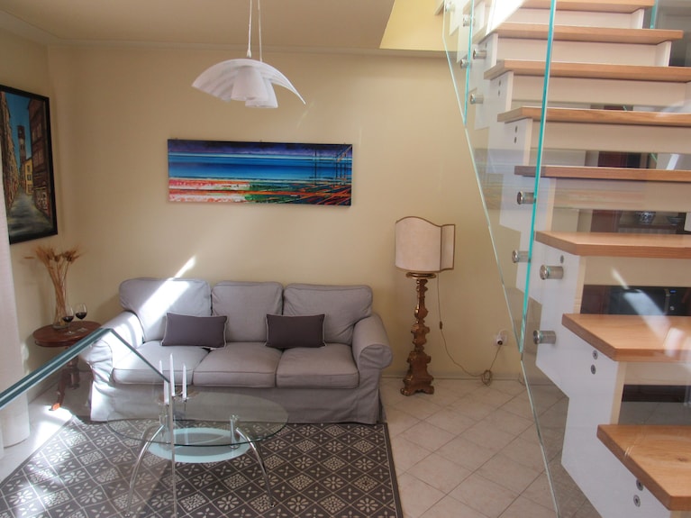 Apartment Mit Herrlicher Terrasse Am Stadtrand Von Lucca - Lucca