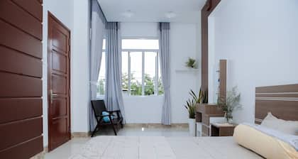 Homestay Shelter - poissa kotoa