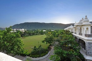 Property grounds - The Udai Bagh (Mavli)
