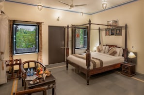 Deluxe Room | 1 bedroom, down comforters, desk, soundproofing