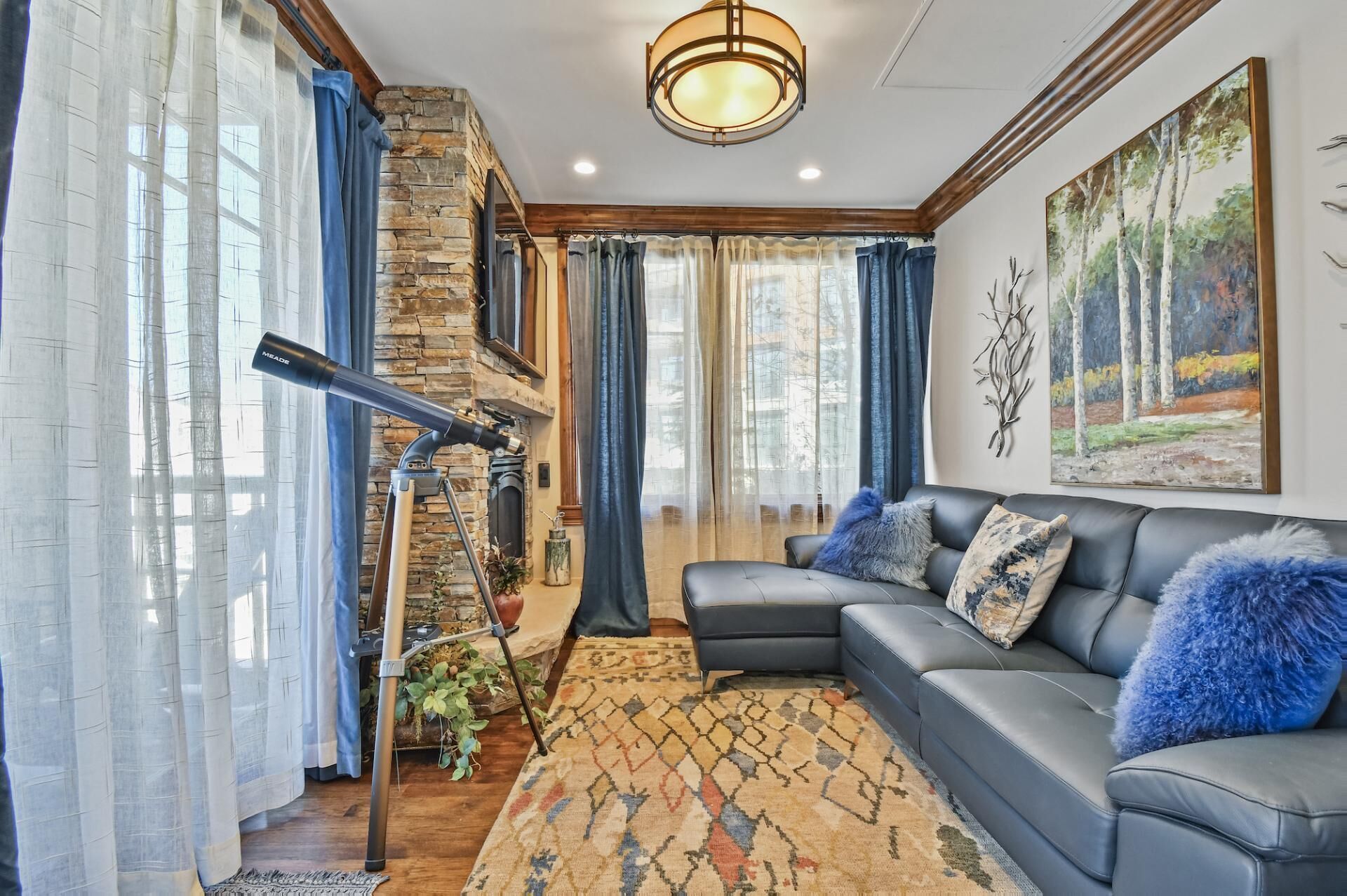 Lovely Ski Condo, Silver Strike #201, with amenity access