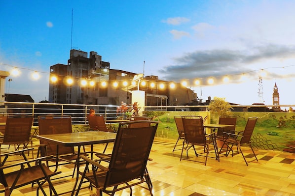 Terrace/patio - Hotel Casa Nativa Iquitos (Iquitos)