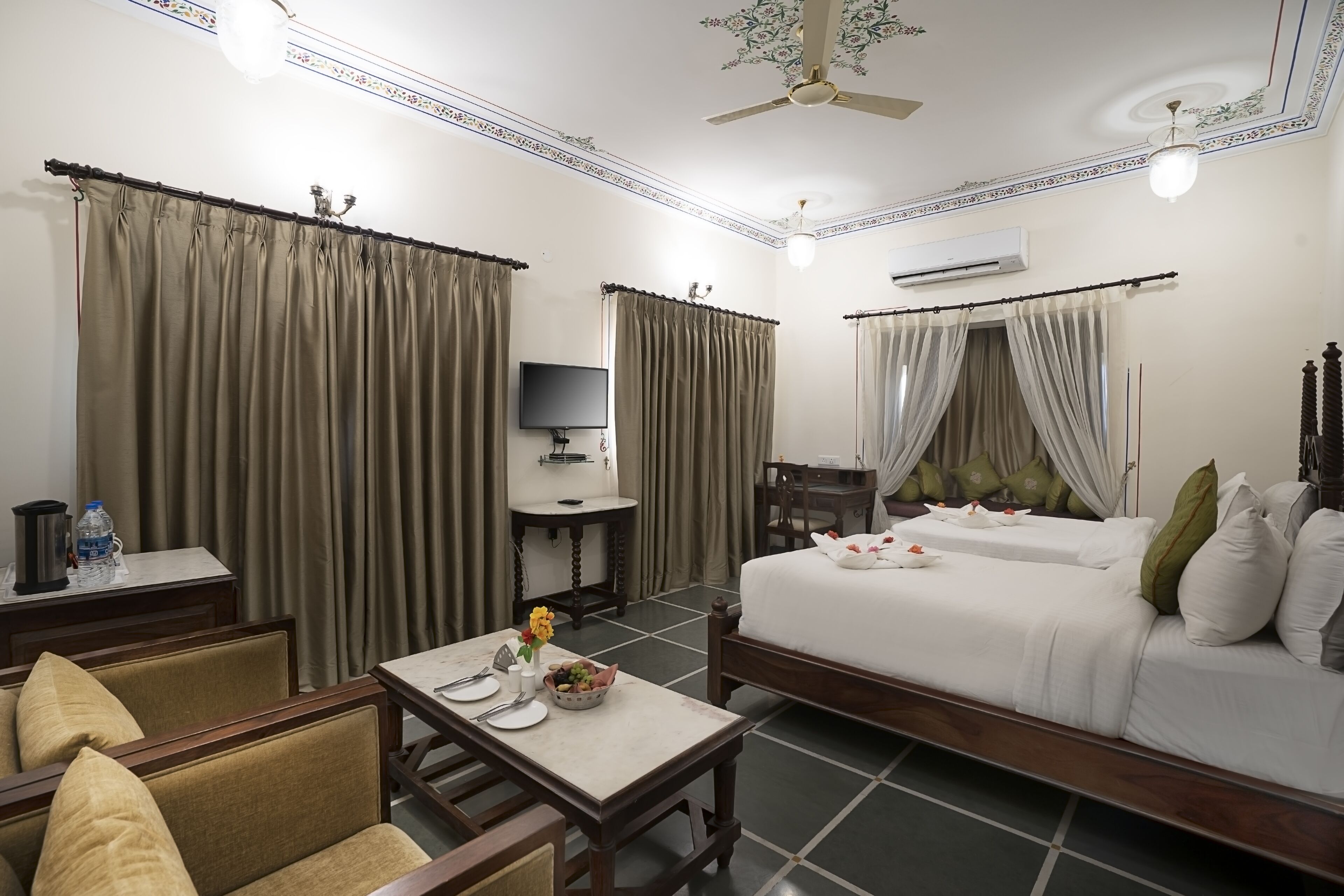 Photo - The Amargarh