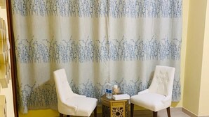 Unclassified image, 3 of 10, button - Downtown 2bedroom Holidays R Us (Dubai)