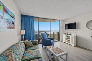 Televisión y reproductor de DVD 