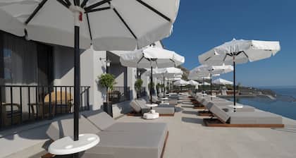 Vivid Blue Serenity Resort