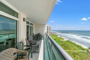 Property grounds - Stylish comfort in this lovely Laguna Keyes condo | Laguna Keyes - 703 (North Myrtle Beach)