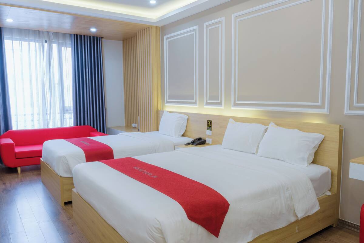 Familieværelse | Pengeskab på værelset, mørklægningsgardiner, gratis Wi-Fi