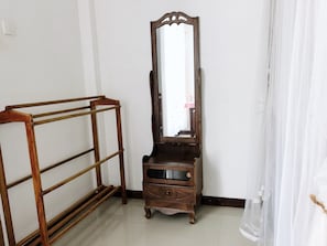 Basic Double Room | Desk, free WiFi