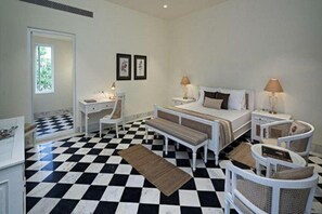 尊榮客房 | 獨特裝潢、布置獨特、書桌、筆電工作空間