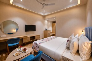 Premier Room | Desk, rollaway beds, free WiFi, bed sheets - Villa Le Palm - Luxury Resort Near Fateh Sagar Lake (3 KM) Udaipur (Udaipur)