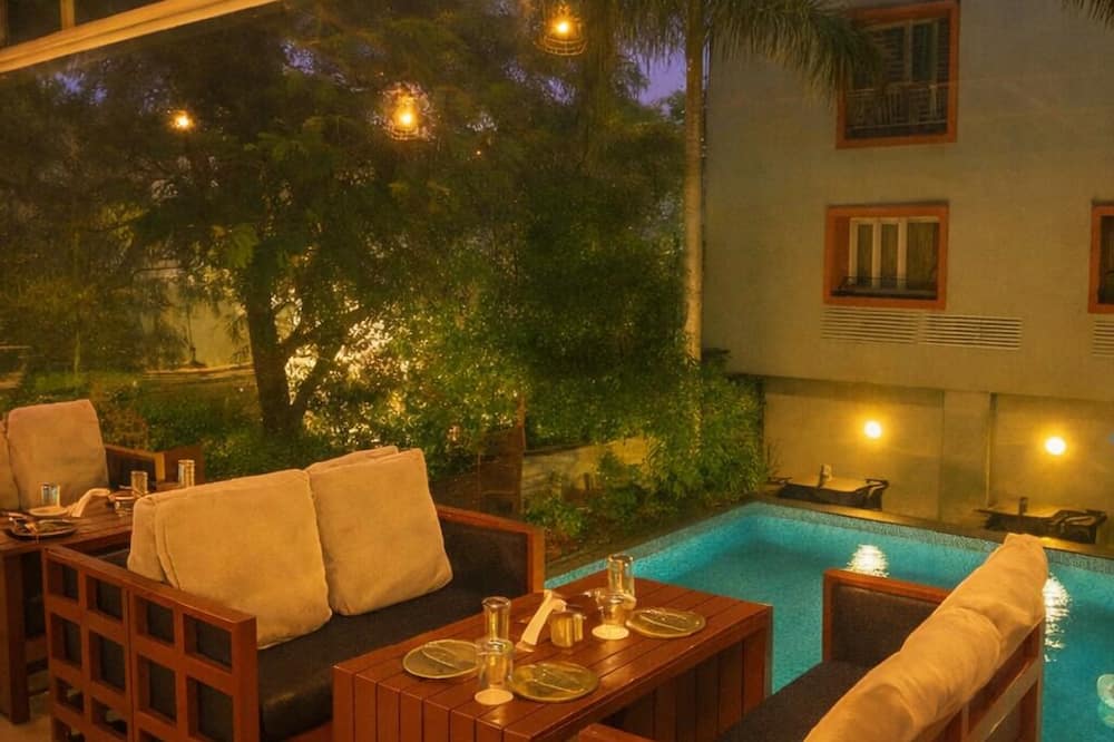 Hotel Marigold With Swimming Pool By SAH