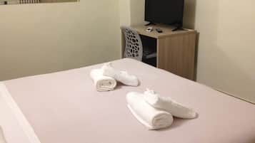 1 Schlafzimmer, Zimmersafe, Schreibtisch, kostenloses WLAN