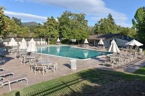 Condo, 1 quarto | Piscina
