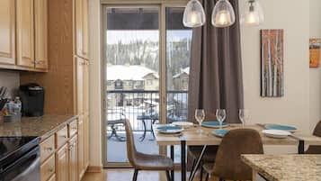 Appart'hĂŽtel, 1 chambre | Restauration