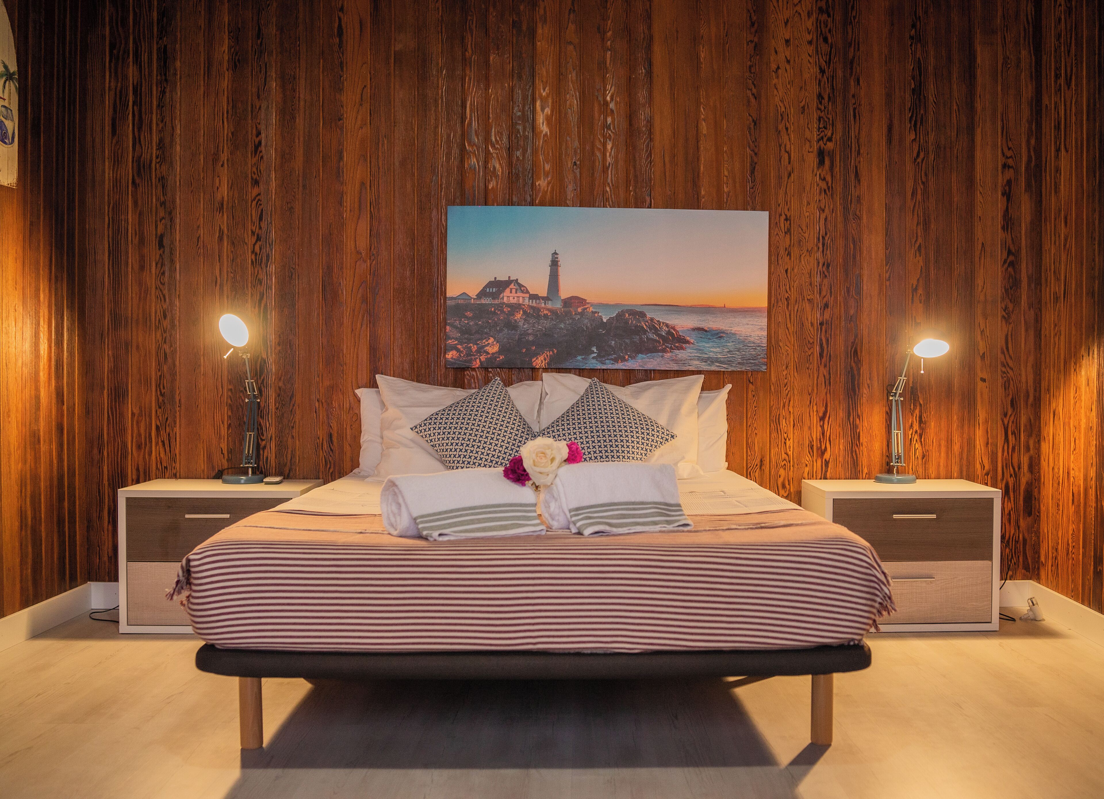 6 chambres, fer et planche à repasser, Wi-Fi, literie fournie