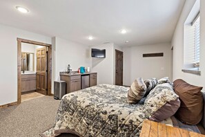 1 makuuhuone, silitysrauta/-lauta, ilmainen Wi-Fi, vuodevaatteet