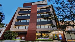 숙박 시설 정면