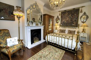 3 chambres, fer et planche à repasser, Wi-Fi gratuit, draps fournis