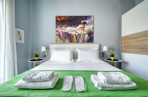 2 chambres, fer et planche à repasser, accès au Wi-Fi (inclus)