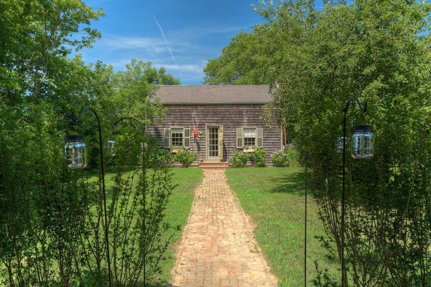 1880's Antique House in East Hampton!